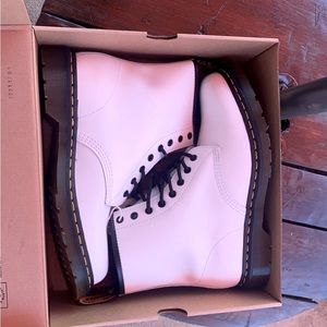 Brand new doc martens
